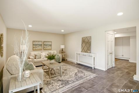 28 Garnet Road Roxbury CT 06783