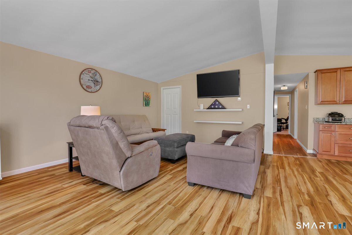 34 Middlesex Ave Extension Portland CT 06480