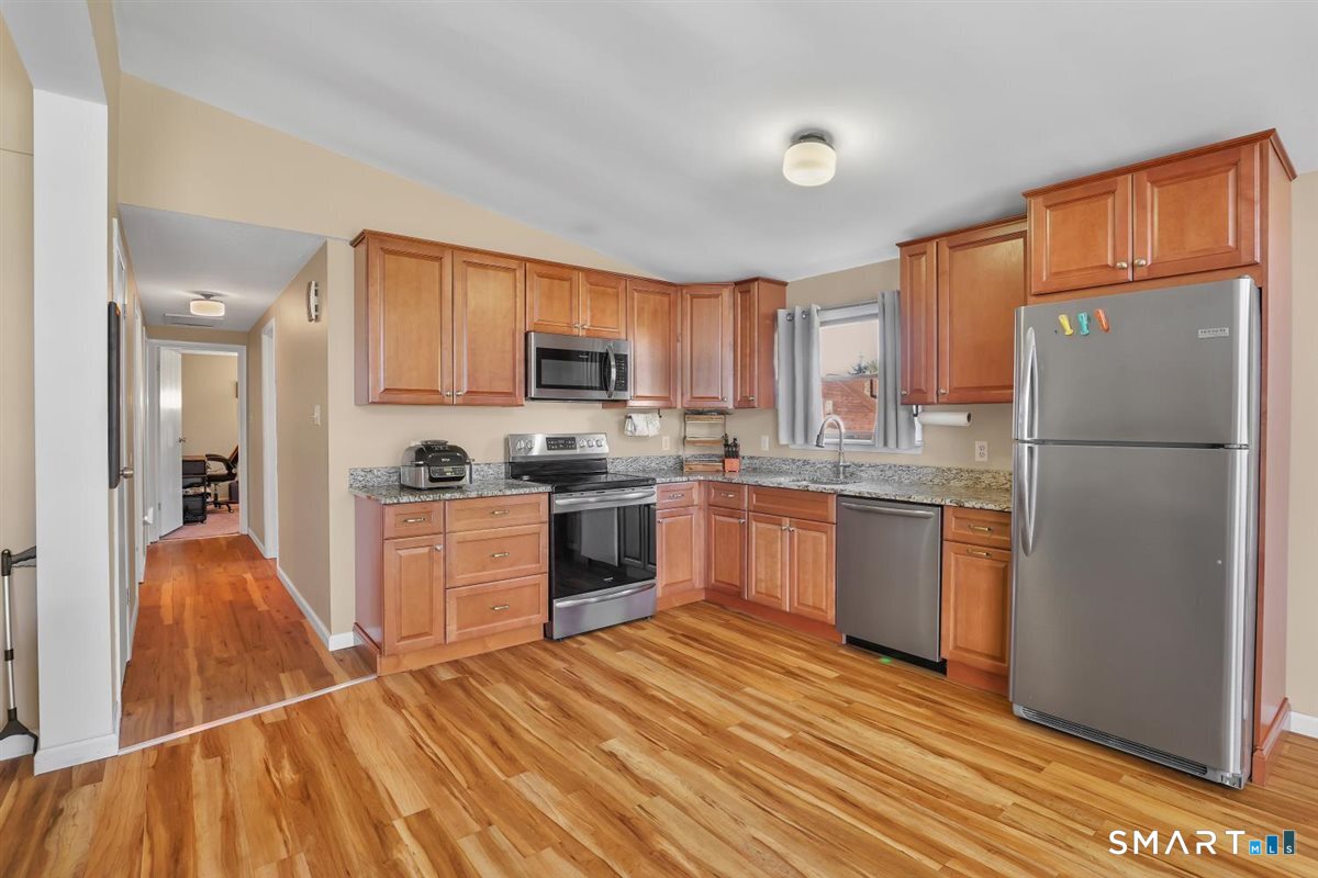 34 Middlesex Ave Extension Portland CT 06480