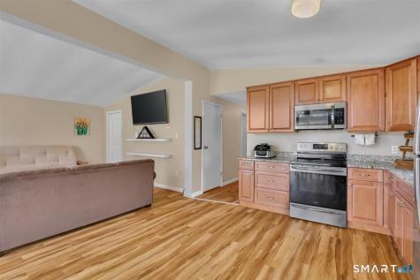 34 Middlesex Ave Extension Portland CT 06480