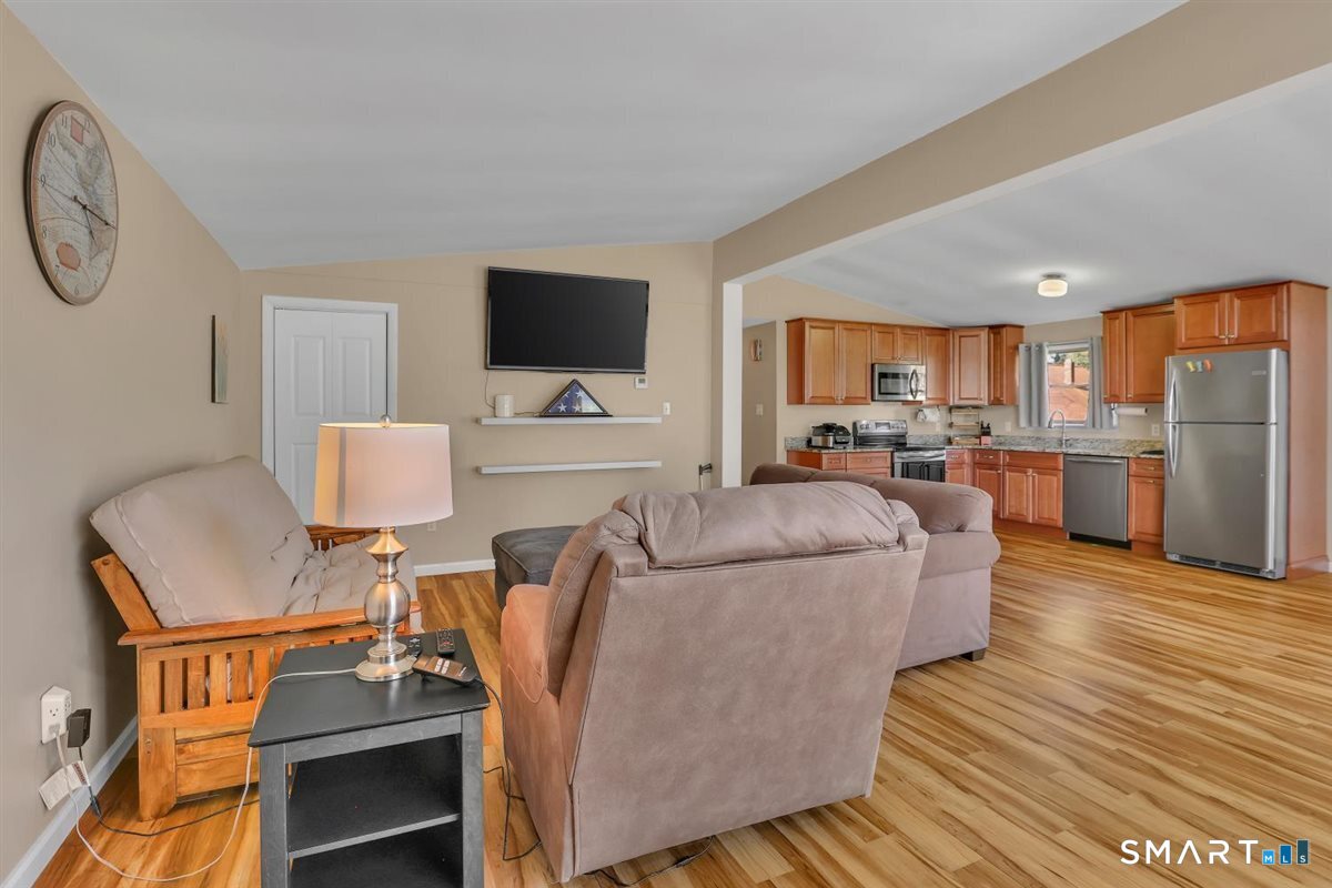 34 Middlesex Ave Extension Portland CT 06480