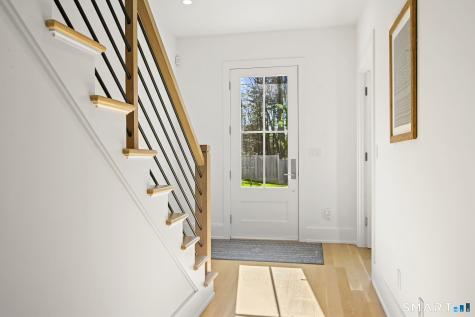 9 White Barns Lane Norwalk CT 06851