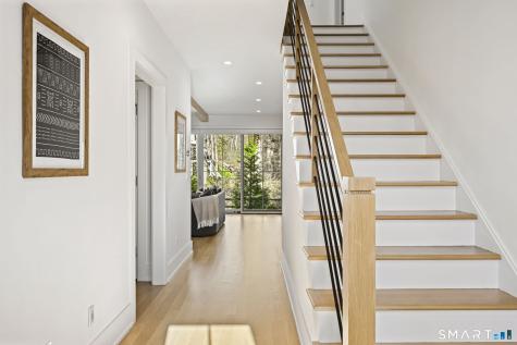 9 White Barns Lane Norwalk CT 06851