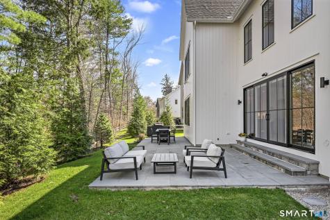 9 White Barns Lane Norwalk CT 06851