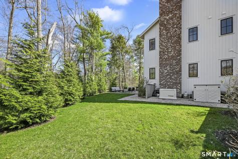 9 White Barns Lane Norwalk CT 06851