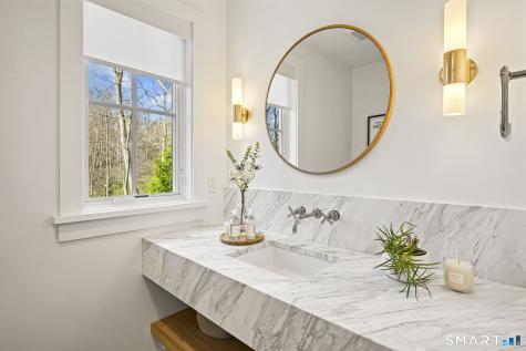 9 White Barns Lane Norwalk CT 06851