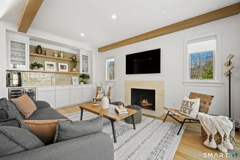 9 White Barns Lane Norwalk CT 06851