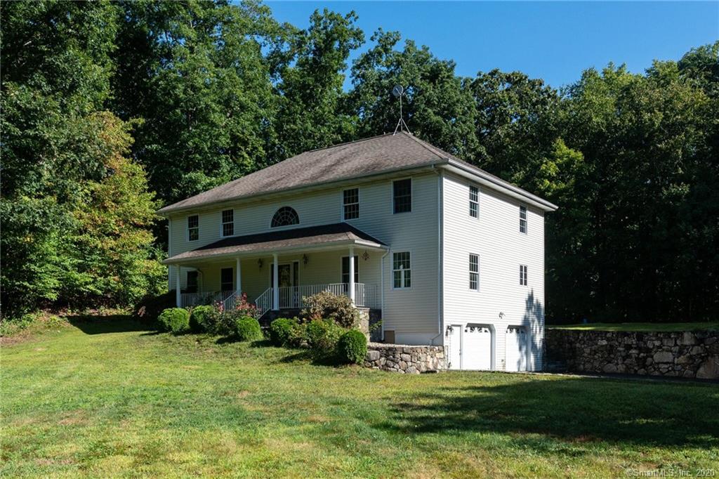 90 Whittemore Road Middlebury CT 06762