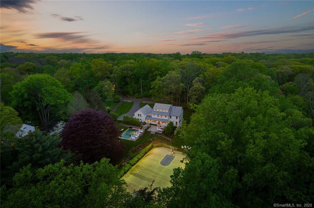 17 Kettle Creek Road Weston CT 06883