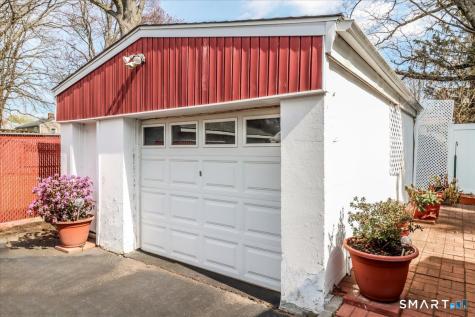 394 Garibaldi Avenue Stratford CT 06615