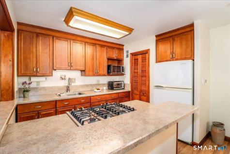 394 Garibaldi Avenue Stratford CT 06615