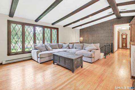 23 Leighton Court North Haven CT 06473