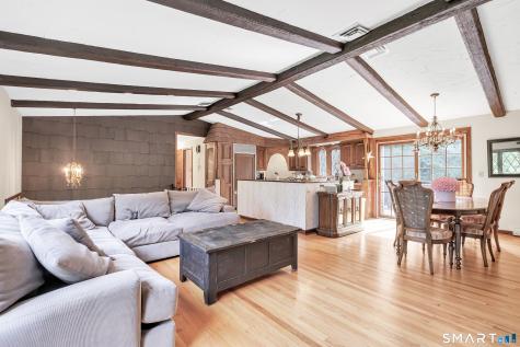 23 Leighton Court North Haven CT 06473