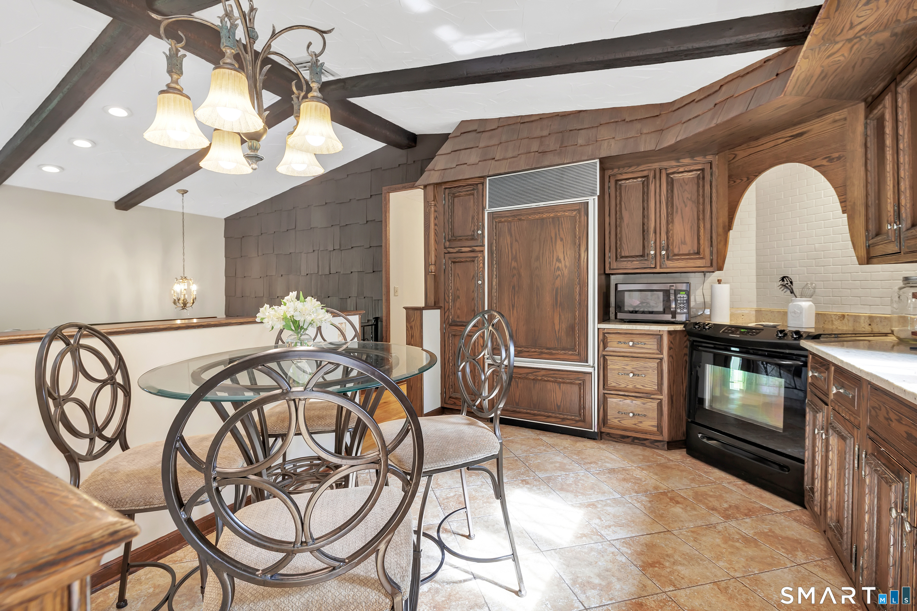 23 Leighton Court North Haven CT 06473