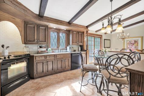 23 Leighton Court North Haven CT 06473