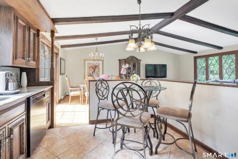 23 Leighton Court North Haven CT 06473