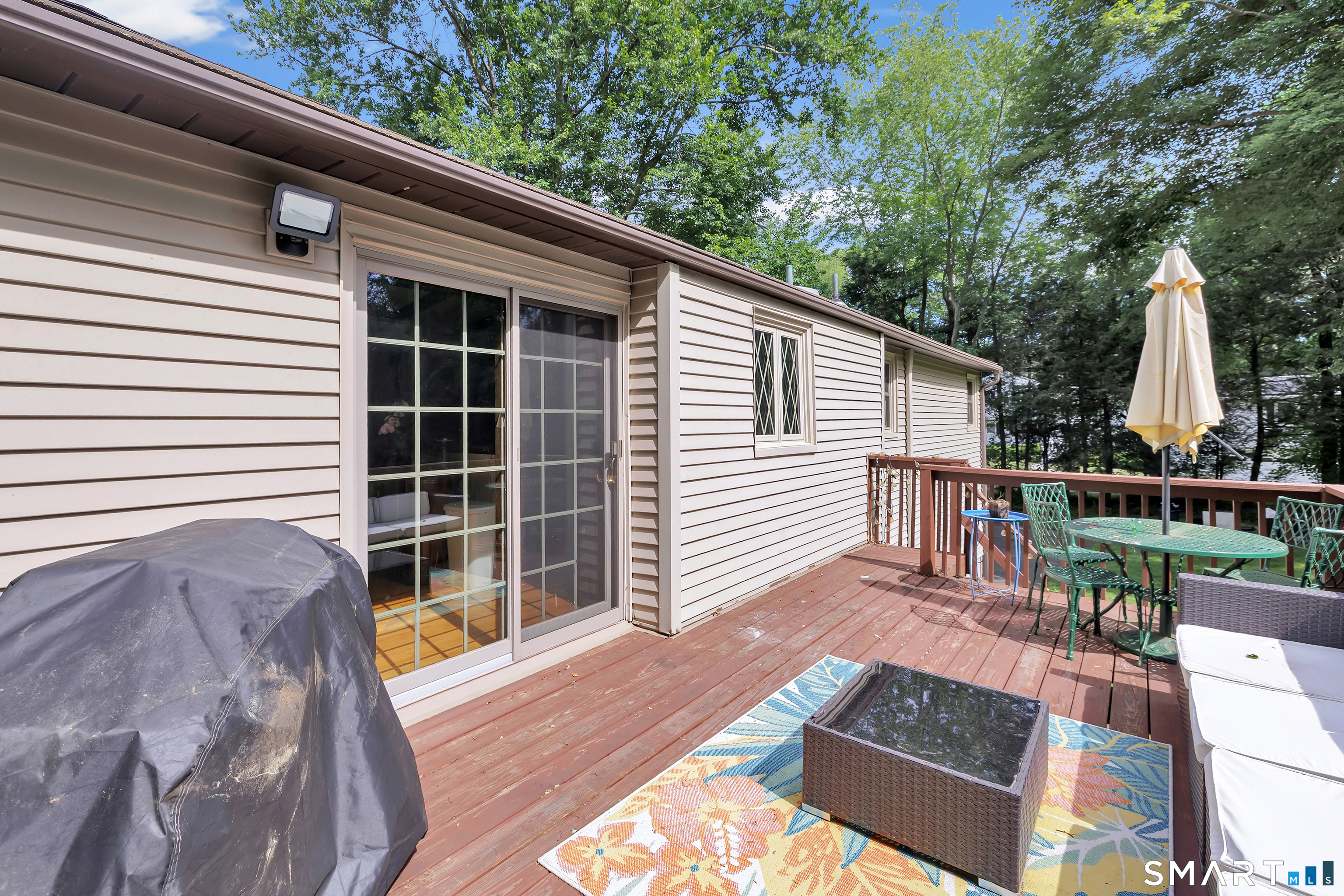 23 Leighton Court North Haven CT 06473