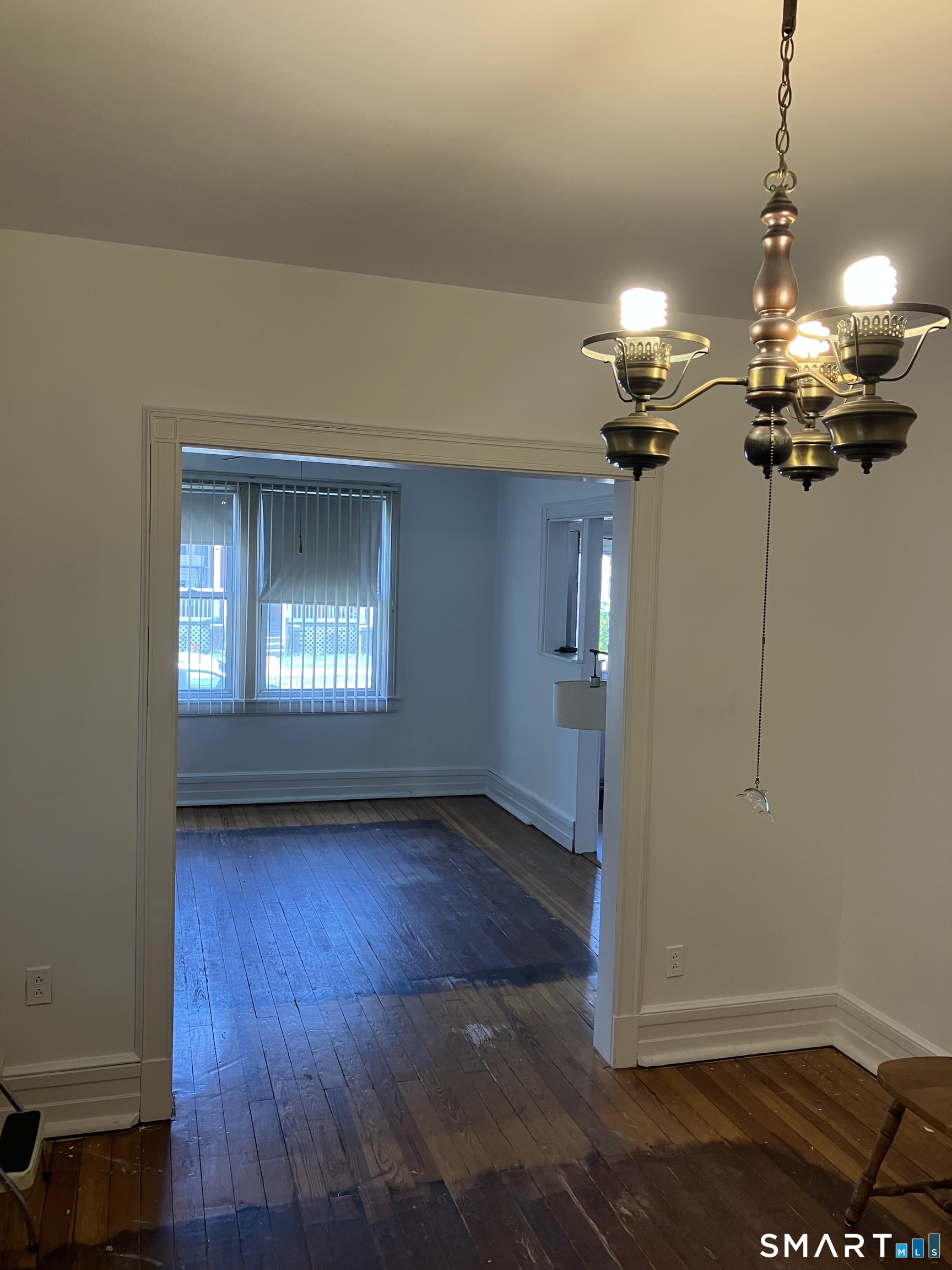 318 Willow Street Bridgeport CT 06610