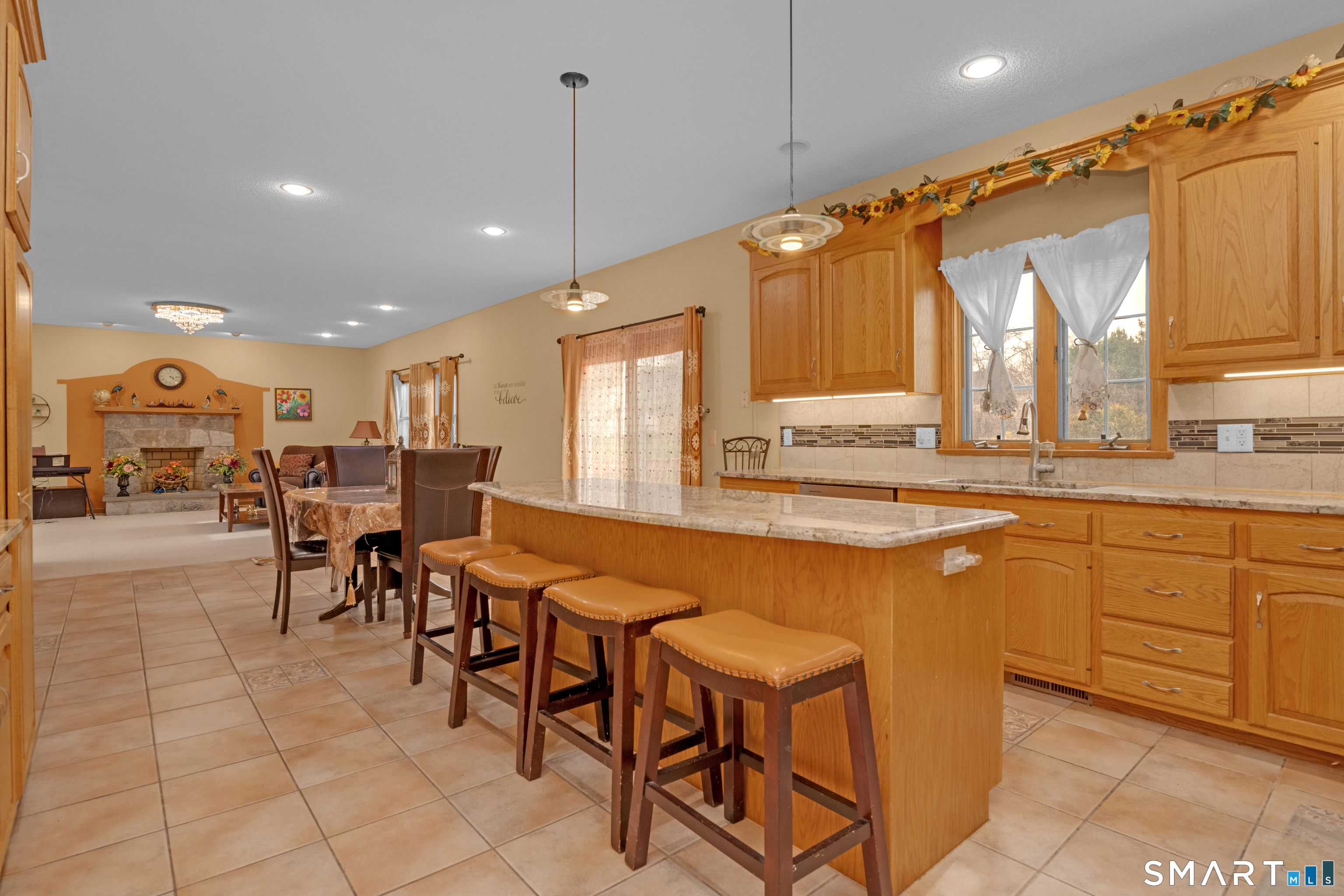 20 Elmore Way South Windsor CT 06074