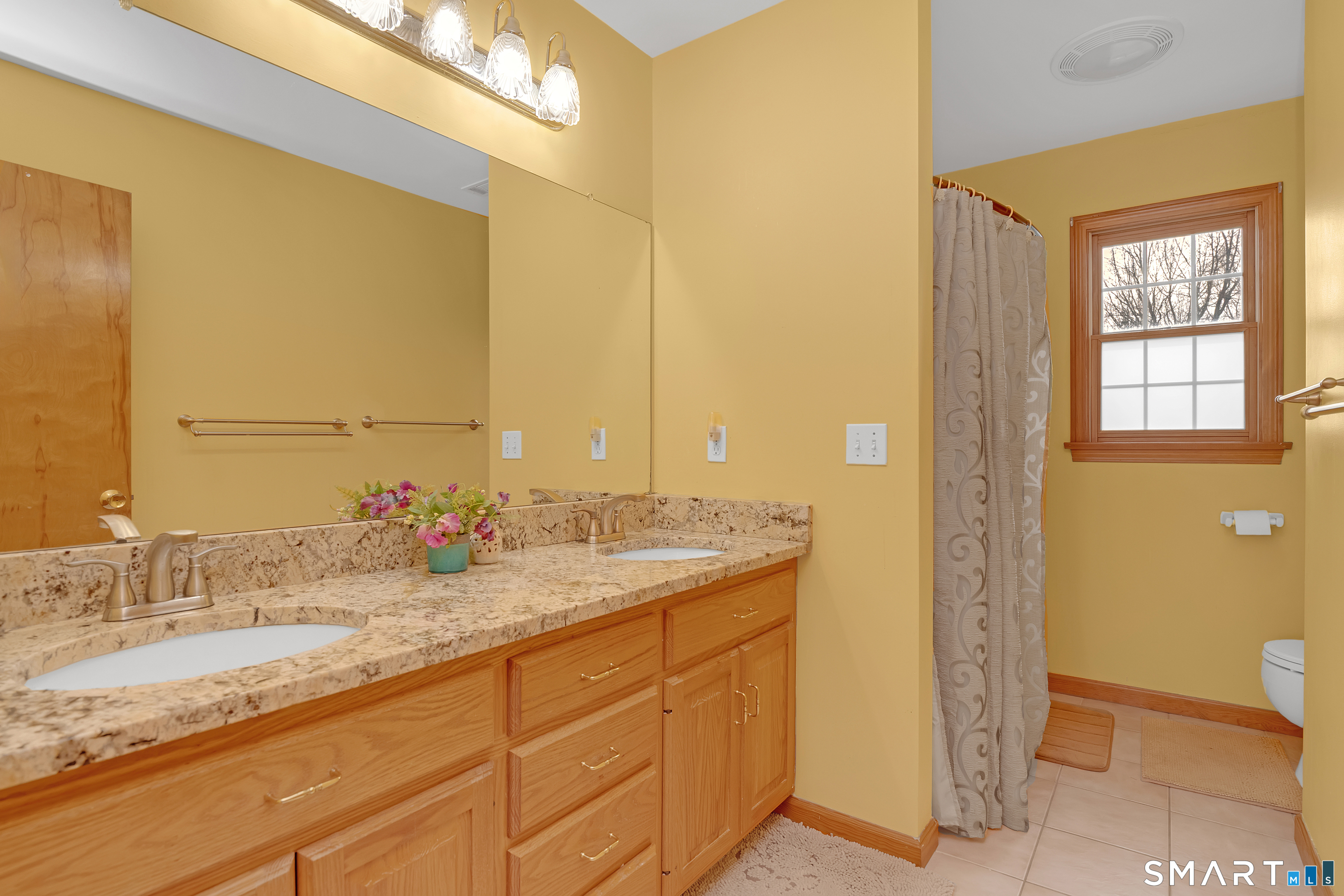 20 Elmore Way South Windsor CT 06074