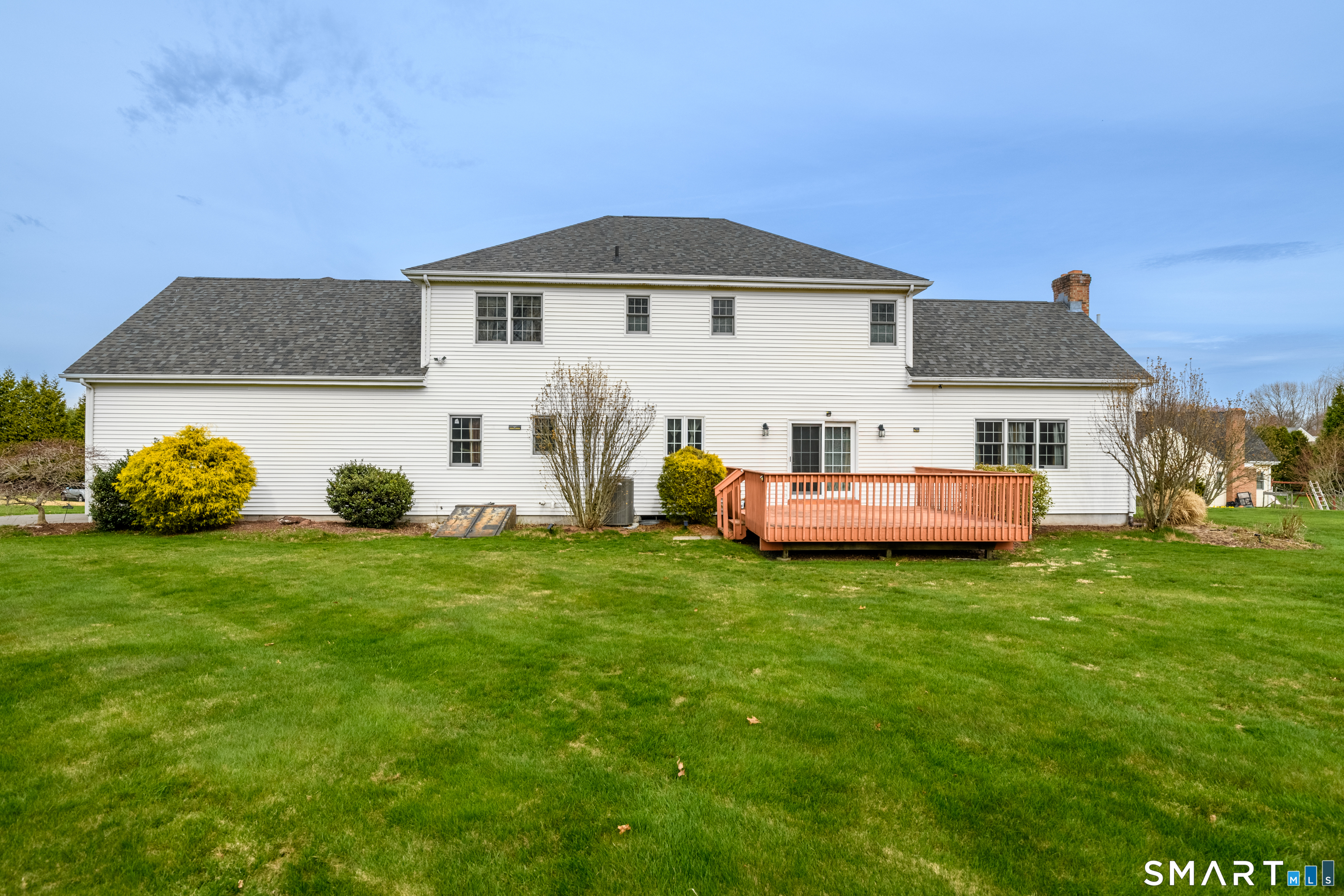 20 Elmore Way South Windsor CT 06074