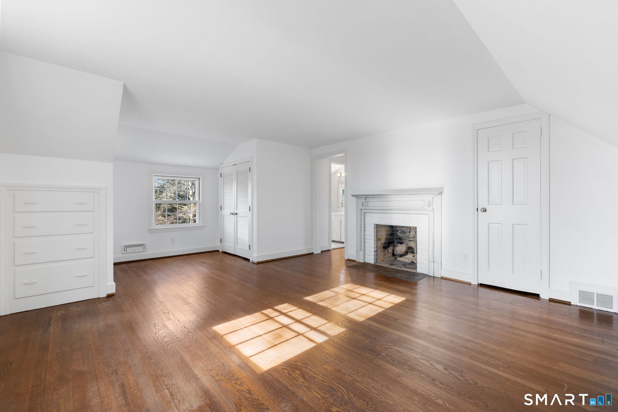 53 Westmont Street West Hartford CT 06117