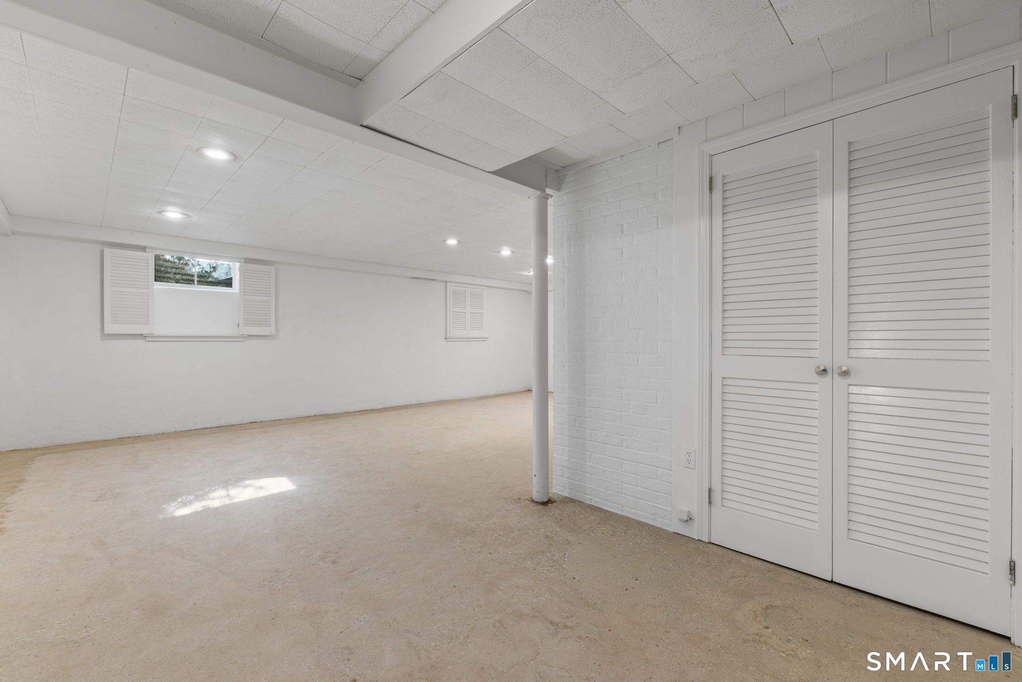 53 Westmont Street West Hartford CT 06117