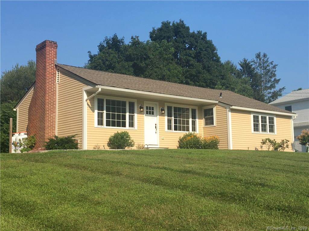 136 Sperry Drive Guilford CT 06437