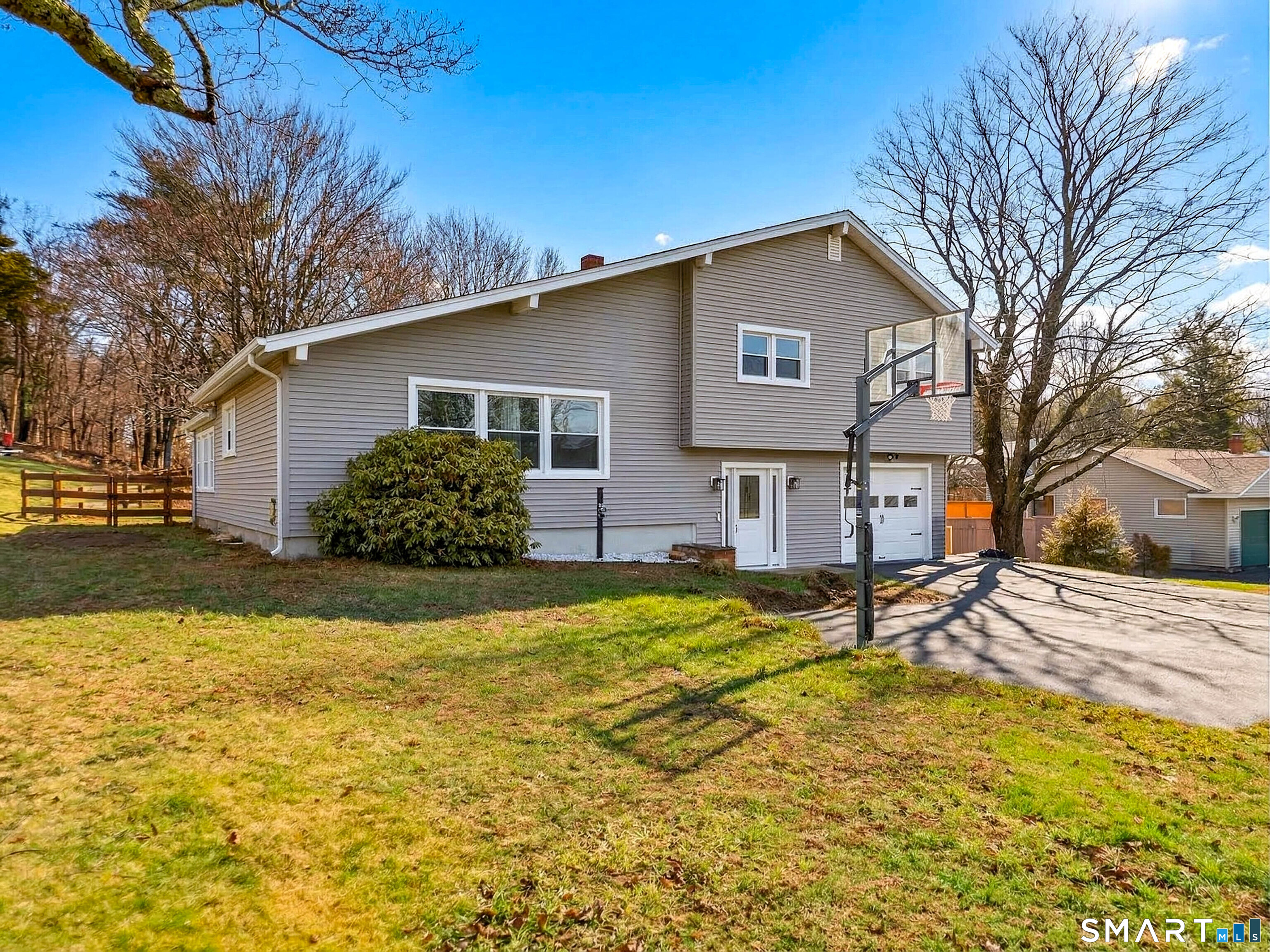 11 Green Briar Road Norwich CT 06360