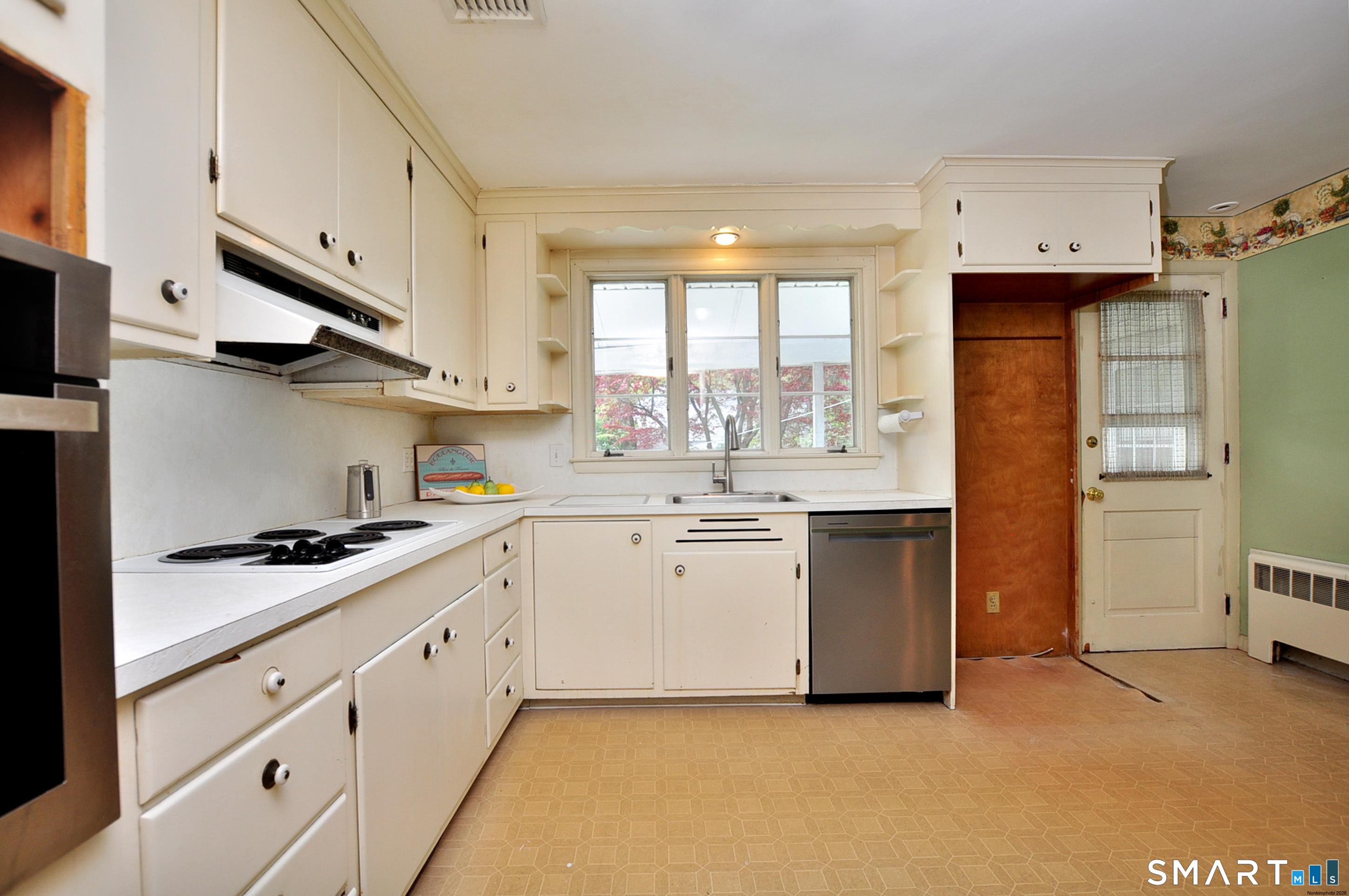 172 Hunter Drive West Hartford CT 06107