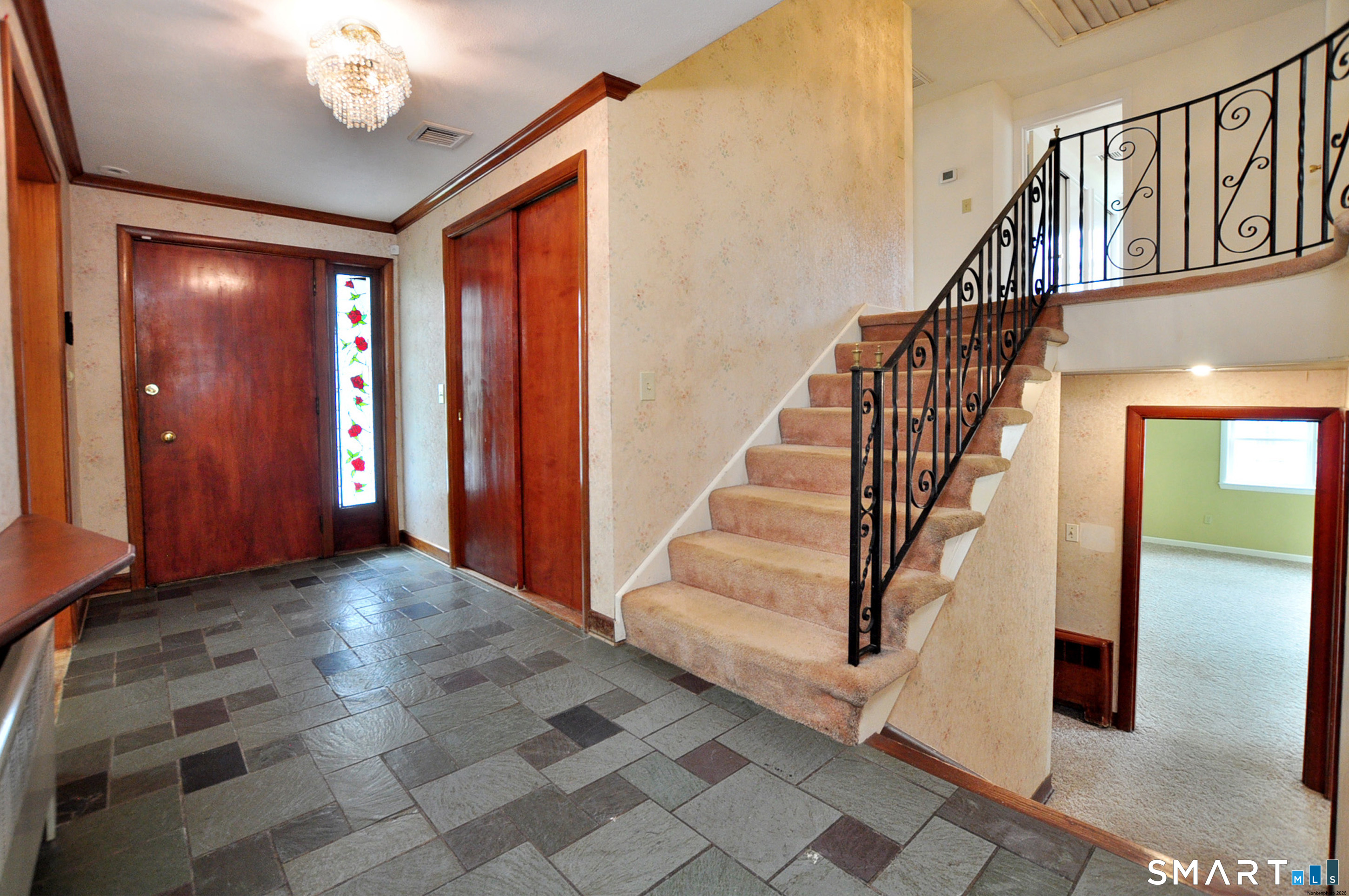 172 Hunter Drive West Hartford CT 06107