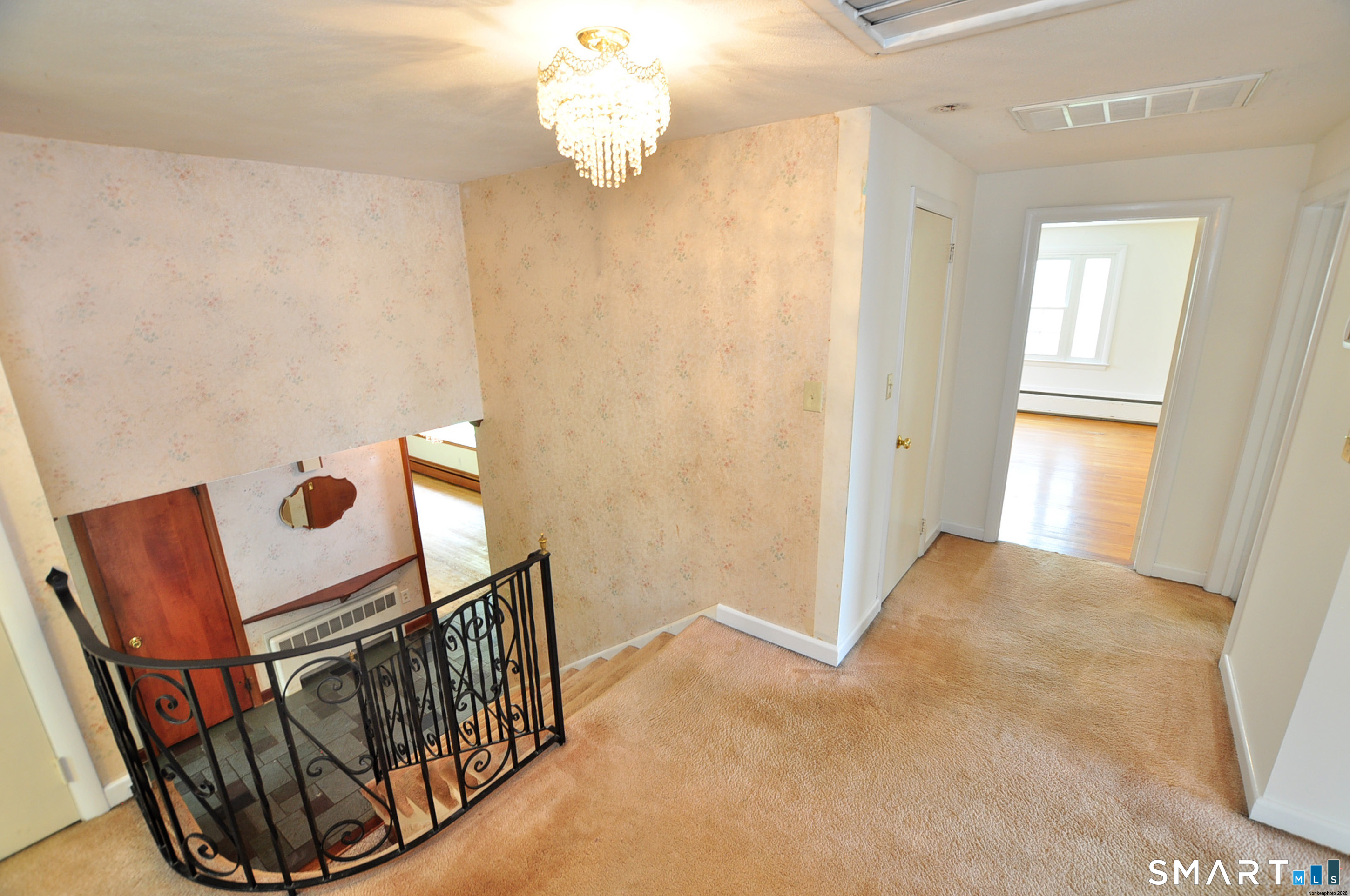 172 Hunter Drive West Hartford CT 06107