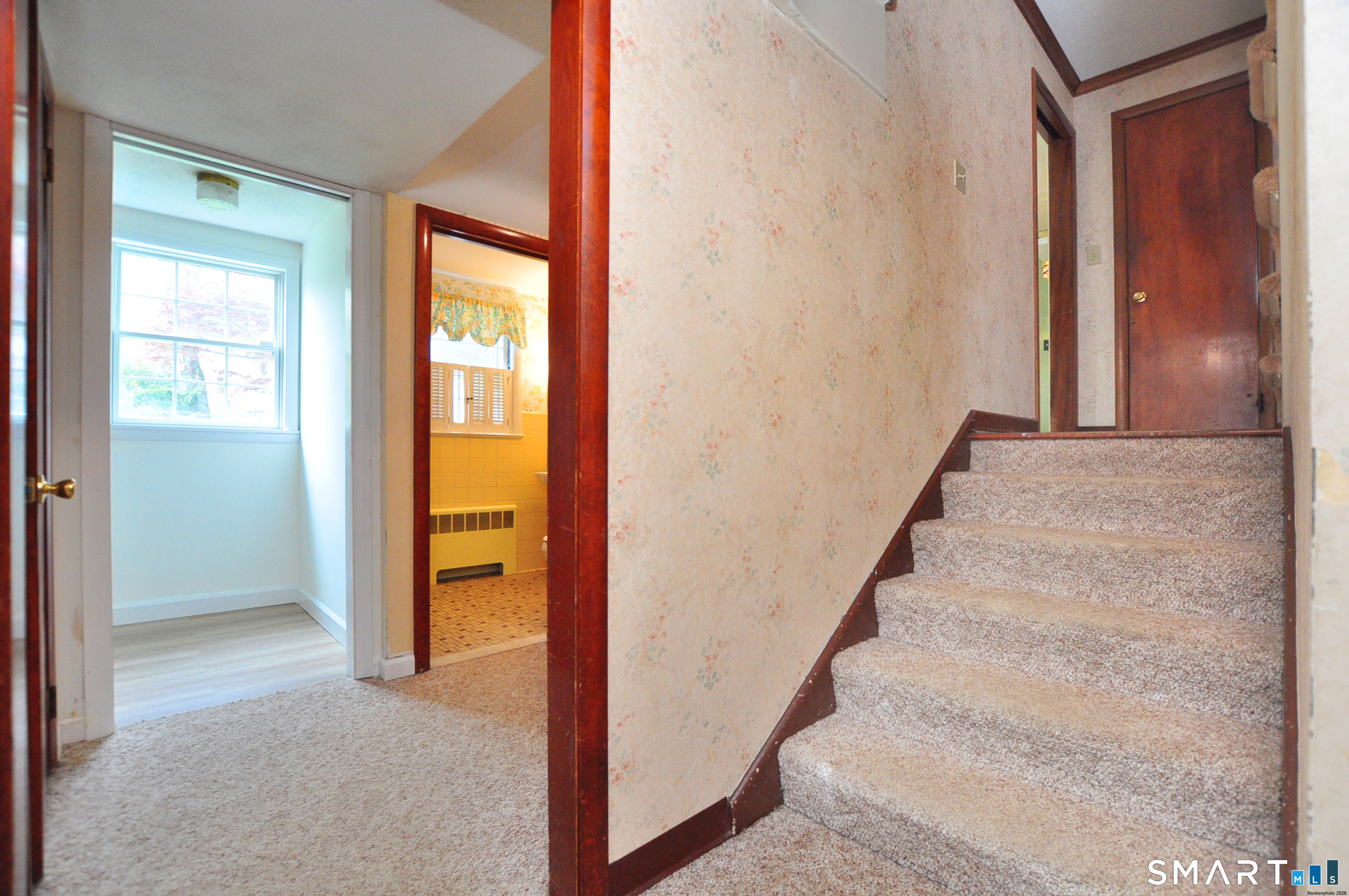 172 Hunter Drive West Hartford CT 06107