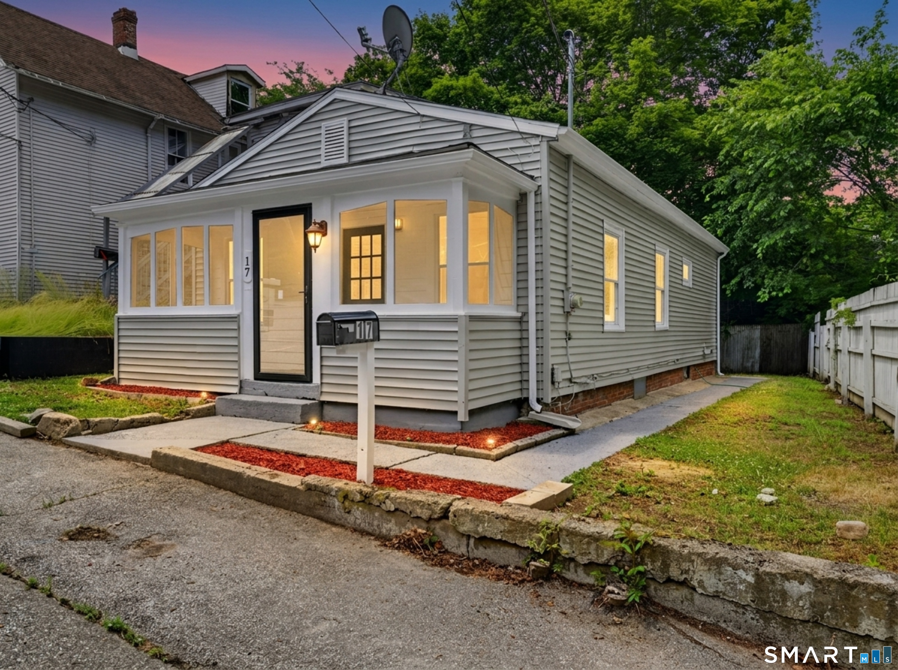 17 Ripley Place Norwich CT 06360