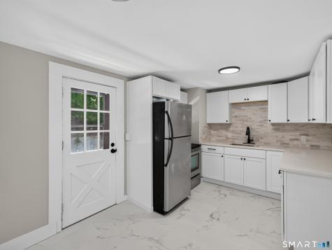 17 Ripley Place Norwich CT 06360