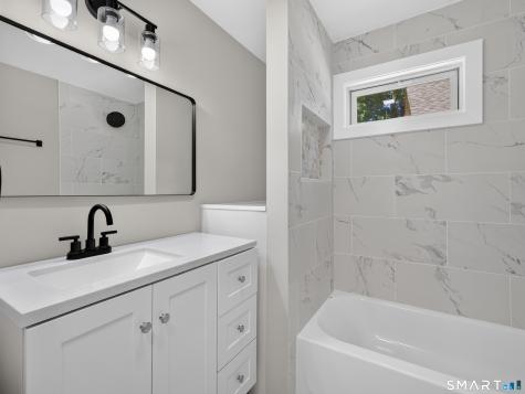 17 Ripley Place Norwich CT 06360