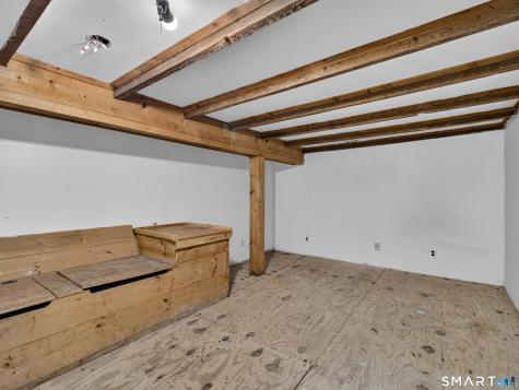 17 Ripley Place Norwich CT 06360