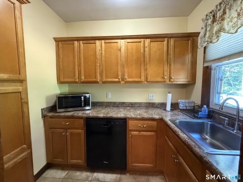 134 Forest Street Hamden CT 06518
