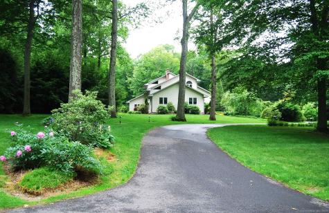 81 Deerwood Drive Bethlehem CT 06751