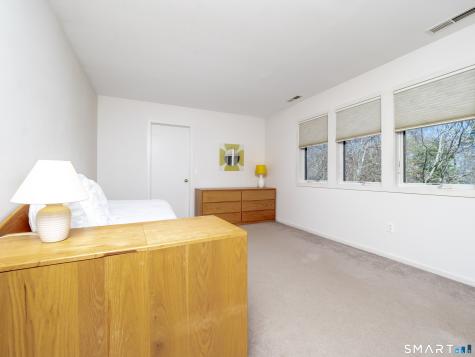 15 Black Pine Ridge Ridgefield CT 06877