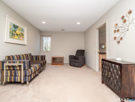 15 Black Pine Ridge Ridgefield CT 06877