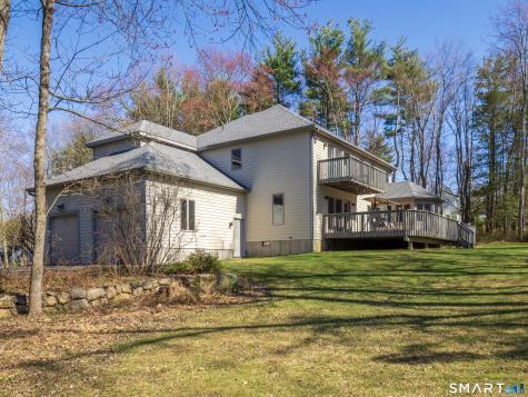 15 Black Pine Ridge Ridgefield CT 06877