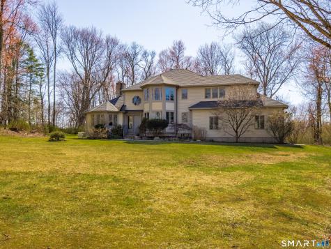 15 Black Pine Ridge Ridgefield CT 06877