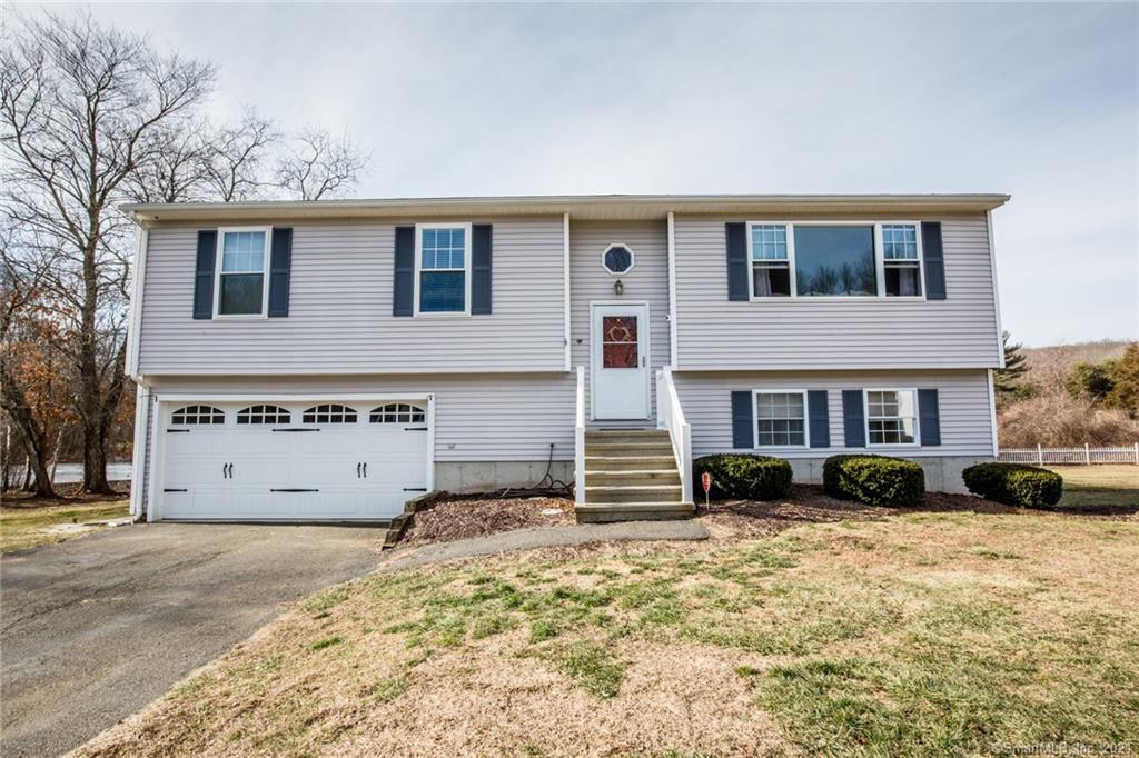 28 Samantha Lane Madison CT 06443