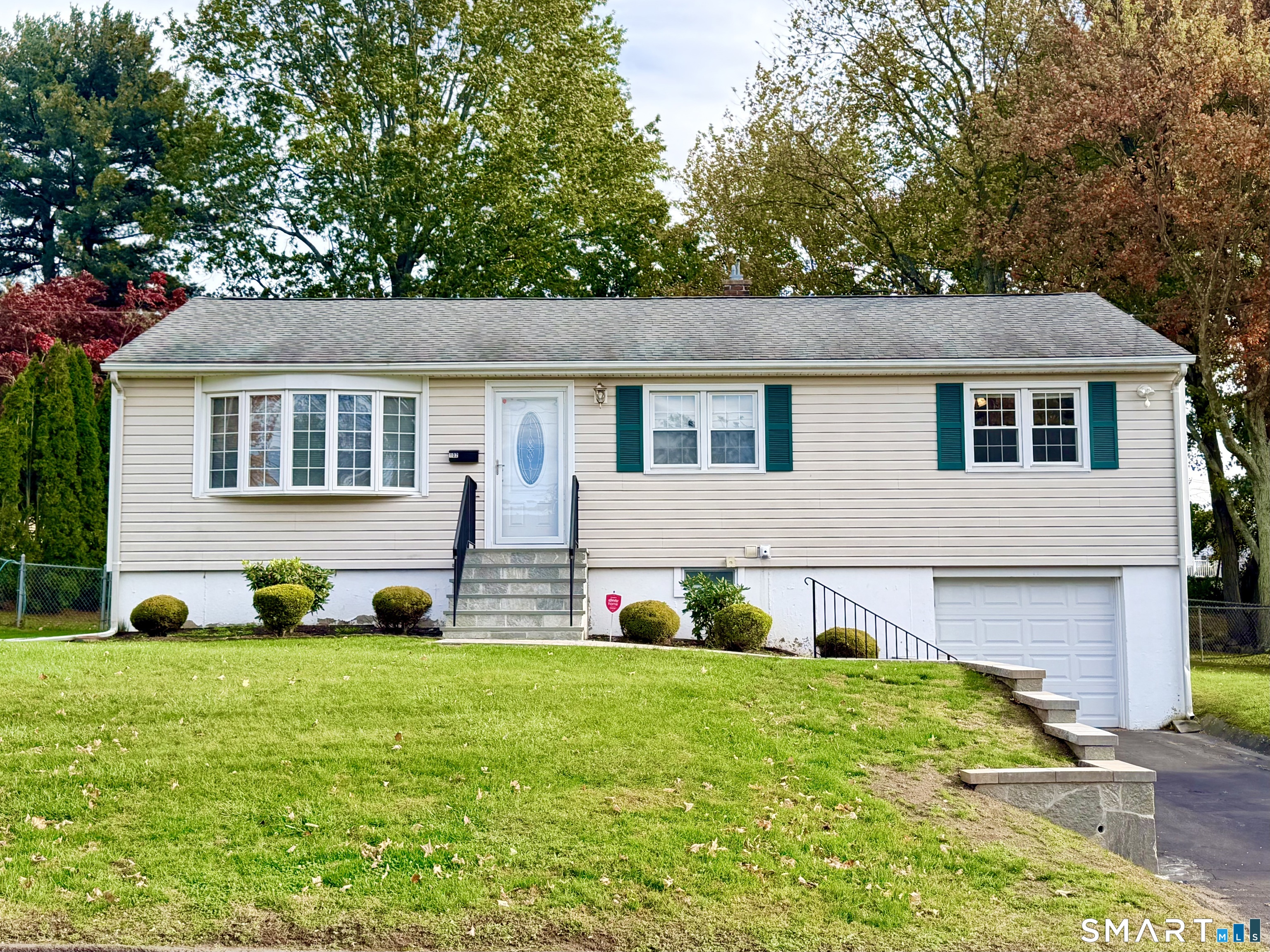 102 Jessie Drive West Haven CT 06516