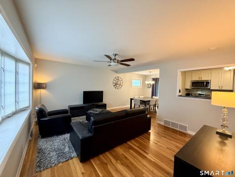 102 Jessie Drive West Haven CT 06516