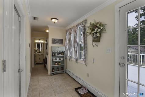610 Niederwerfer Road South Windsor CT 06074