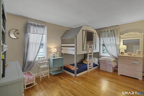 610 Niederwerfer Road South Windsor CT 06074