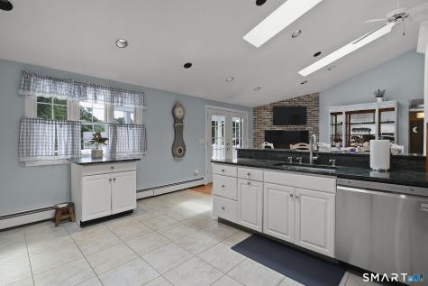 610 Niederwerfer Road South Windsor CT 06074