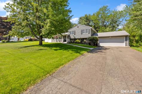 59 Surrey Drive North Haven CT 06473